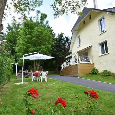 Holiday home Modern House With Private Terrace Quineville
